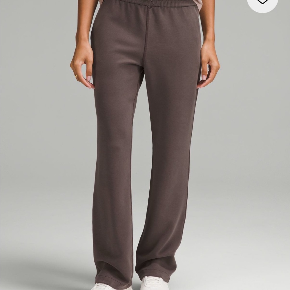 NWT Softstreme high-rise pant
